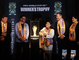 Inicia cuenta regresiva para el Mundial 2026; Clara Brugada presenta reloj oficial y anuncia iluminación de 40 edificios emblemático